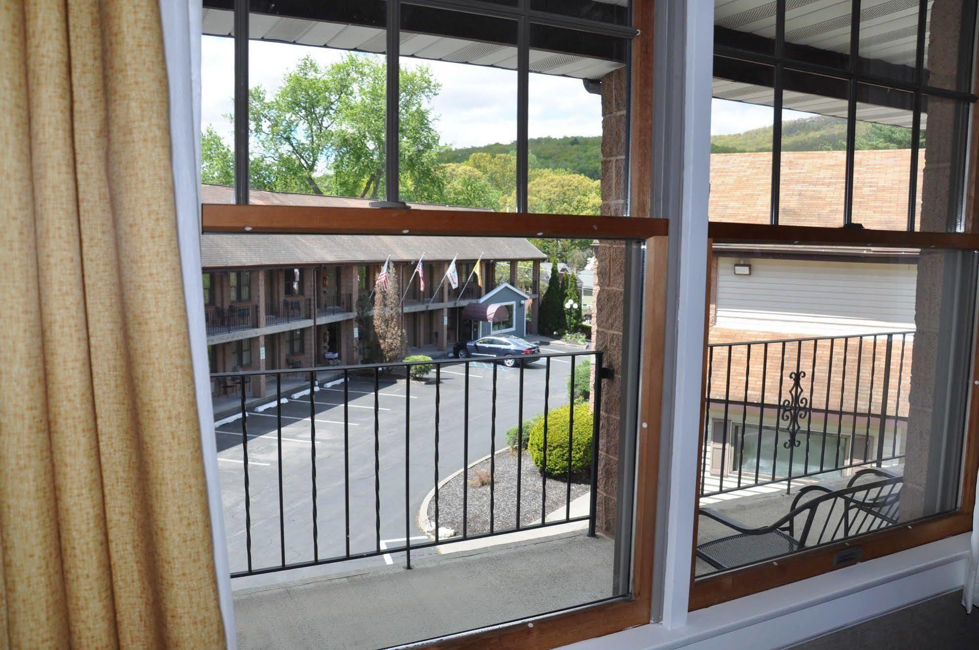 West Point Motel Highland Falls Buitenkant foto