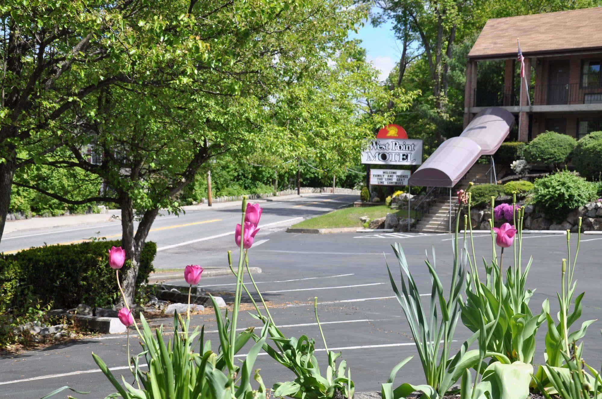 West Point Motel Highland Falls Buitenkant foto