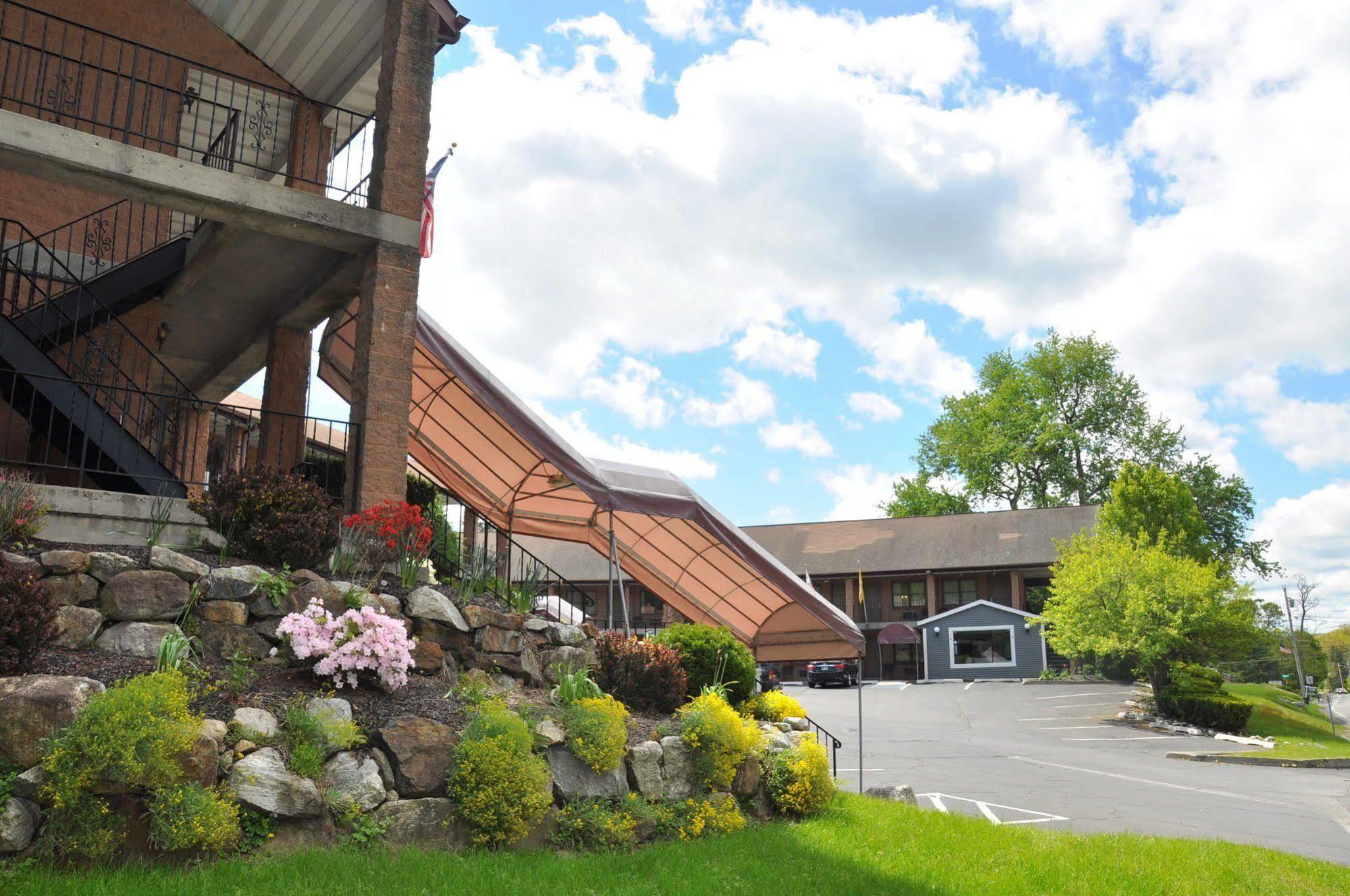 West Point Motel Highland Falls Buitenkant foto
